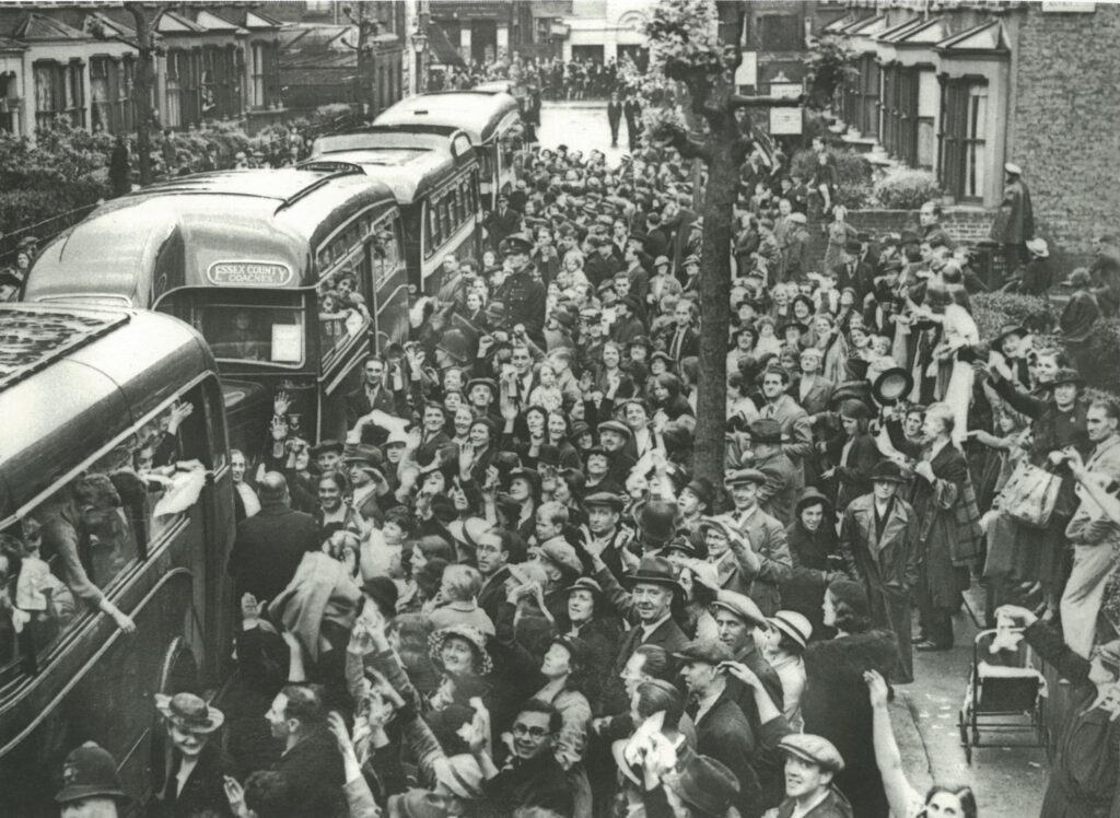 Recibimiento de los niños y niñas en Southampton